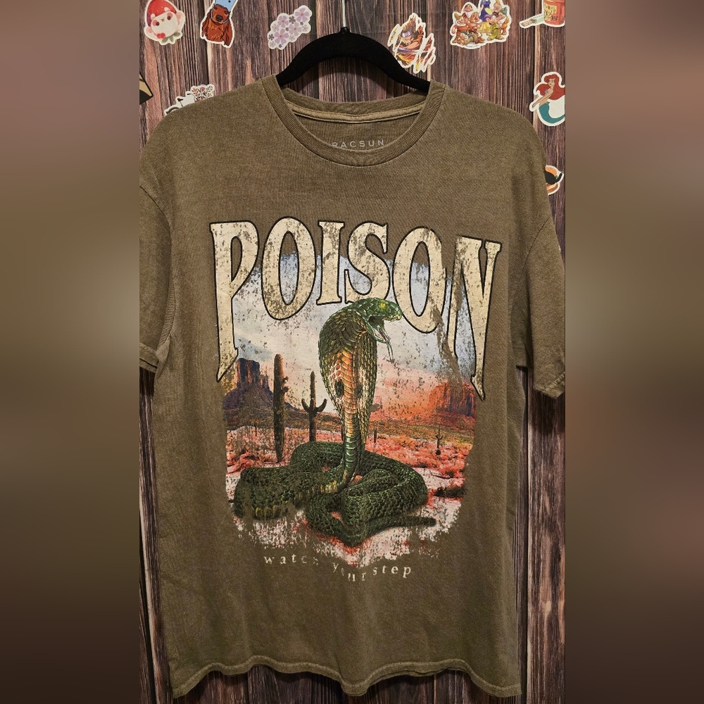 PACSUN POISON T.SHIRT